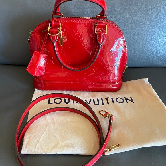 Louis Vuitton Handbags - Louis Vuitton Alma BB